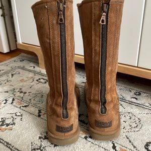 Great for the cold!These have been loved on but still decent condition.